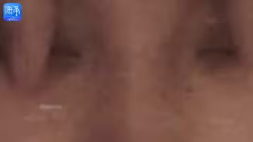 【真實灌醉】聯手朋友幾人灌醉平時高冷無比的顏值校花，醒著的時候多牛逼，現在是不是倒下了，被隨意玩！