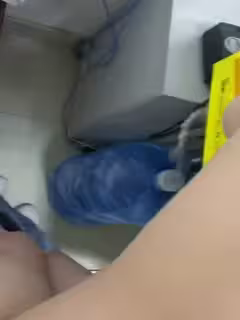 #精選 #後入 辦公室小騷逼邊喝可樂邊被操
