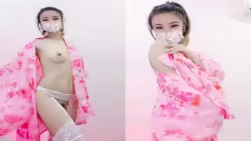付費脫衣舞娘，她那勾魂眼神讓你慾火焚身