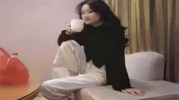 小馬尋花：紅酒尤物返場，極品美穴瘋狂抽插欲仙欲死