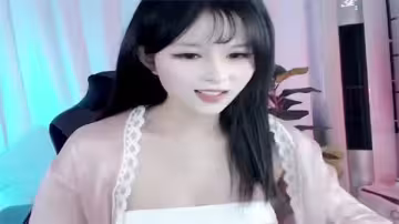 新人女神Judy05231絕美登場！美艷肉體極致誘惑，騷穴等你來戰