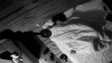【360520】情人節特供！酒店偷窺雙響炮：兩部激情實錄，攝像頭直擊隱秘戰況！