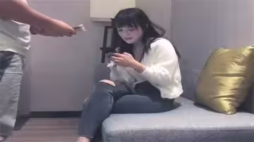 光棍節特供極品：清純校花甜心少女的饑渴之夜，制服下的濕潤誘惑等你征服！