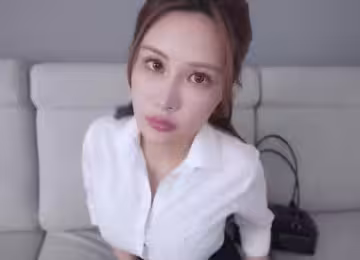 女子圖鑑AN9-078銀行放款經理有著E罩杯巨乳-艾熙