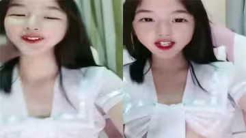 白皙甜美少女淫語浪叫撩騷，揉奶摳逼道具自慰互動超刺激！