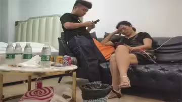 私約風韻熟女·今夜雙飛新人加入3P狂歡