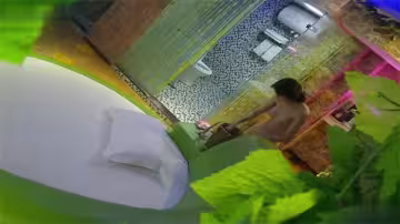 黑店隱秘偷拍！帥氣猛男與苗條女友激情開房，愛愛全程盜錄