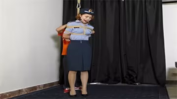 大尺度制服美女.