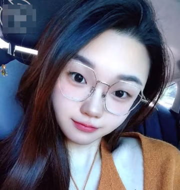 海角社區.平安夜酒店玩弄酷似明星宋軼的小姨子