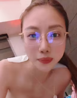 認真手淫教學但人很不正經-李蓉蓉