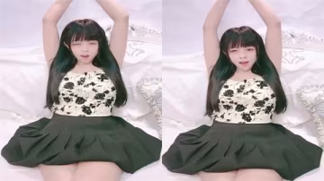 肥臀巨乳騷貨的淫蕩自慰互動，假屌挑逗高潮不停