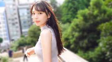 SIRO-5601 【壓倒性的神級風格】你將被她性感的身材牢牢吸引，她可是籃球運動員練就的！阿祖薩
