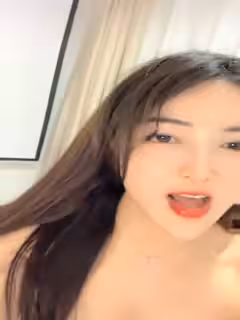 E罩杯極品女神！一對豪乳又大又挺！黑絲多毛粉穴