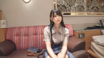 SIRO-5602 【這是最色情的事】【外表平凡卻胸部豐滿的女孩】一個面容安靜的普通女孩 Yua