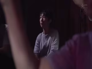 流川春香 JUQ-508：人妻脫衣舞劇場激情誘惑熱舞