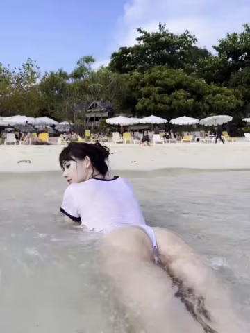 海邊露出視頻
