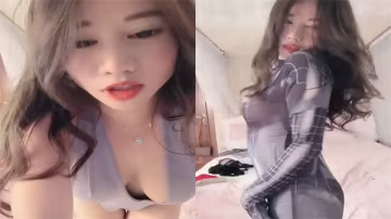 深夜發情的饑渴大奶騷婦瘋狂自慰