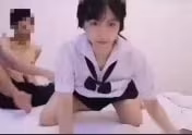 鄰居清純學生妹 為換iPhone自願獻身 白嫩小穴任我插