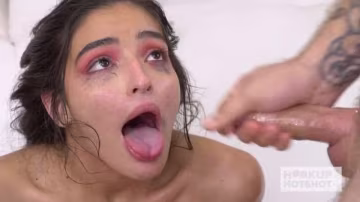EmilyWills每個洞都爆了【HookupHotshot】