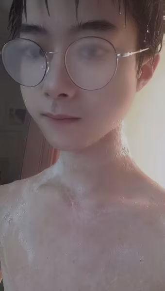 熙崽已經把小雞雞以及後面都洗乾淨咯??