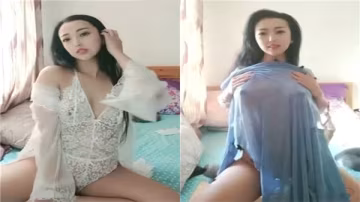 極品顏值蜜桃姐收費大秀跳蛋自慰 潮噴淫水四濺