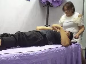 老闆沒想到小按摩店還有全套服務-燕姐