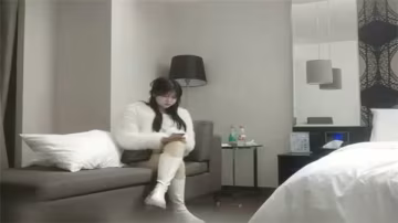 利哥探花 極品身材小姐姐被狂干高潮N次 腿軟求饒