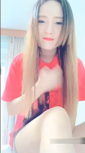 極致榨乾 騷女榨乾男友狂操到射不出 嫩逼干到紅腫