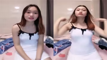 極品巨乳騷貨掰穴扣逼 無毛嫩穴淫聲浪叫