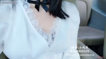 完具酱-滴滴专车后排露出