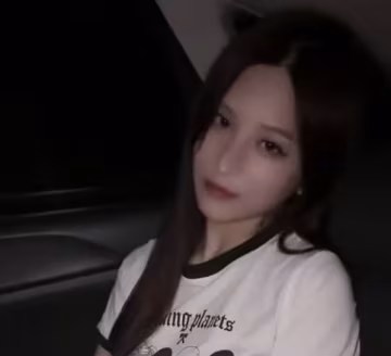 就想在車上干一炮-艾希