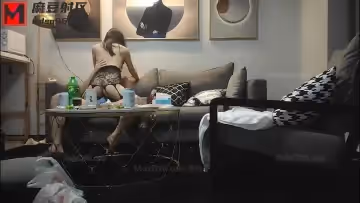 探花大神老王最新酒店約炮剛賣掉初夜的嫩妹子內射她必須在她身體里留下我的痕跡A