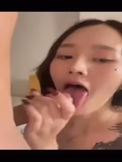 【口交顏射】顏值妹妹沉浸口交 性感誘人