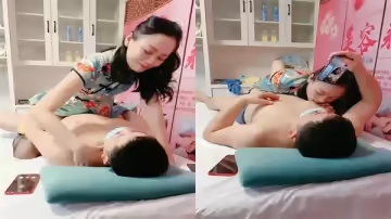 按摩店勾搭風騷女技師