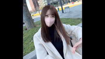 FC精品無碼PPV_初撮影両親に舍てられ施設で孤児として育ち愛を知らない心を閉ざした