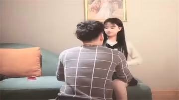 沈老闆爆操極品乖巧嫩妹 狂抽猛干穴汁橫流