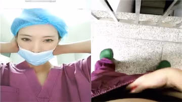 手術室小護士深夜值班被巨根插到姨媽噴潮 雙蛋震爆菊