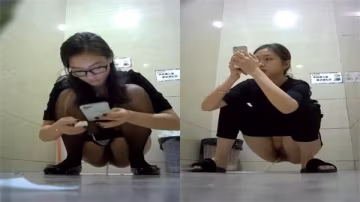 商場極品美女狂泄私密拍攝，清純婊子廁所失禁高潮