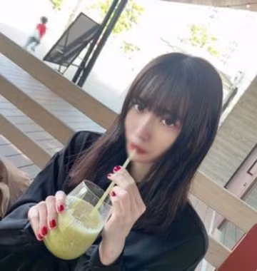 FC精品無碼PPV_曬し學費が払えず生活に苦しむスタイル抜群の女子大生