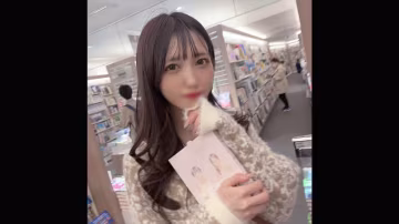 FC精品無碼PPV_顏出し色白美腳の美人元看護士の歪んだ性癖