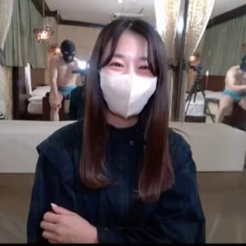 FC精品無碼PPV_仲良しになる前の初作品內から溢れ出る我慢できない雌匂に大興奮