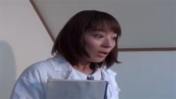 停屍房禁忌！變態老屍醫玩弄冰冷絕美女屍，在死亡邊緣狂插肉穴！