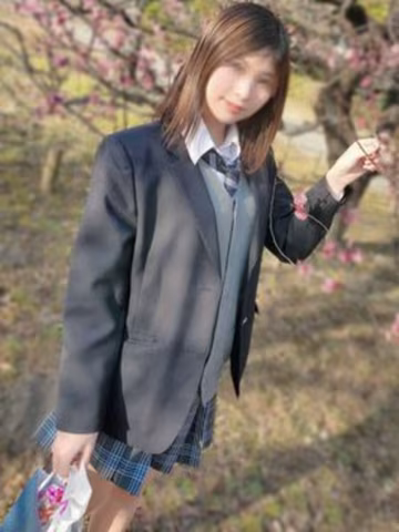FC精品無碼PPV_年生地元のテニス部の巨乳美少女バレンタインに公園で