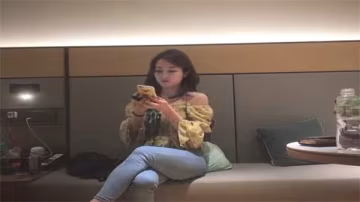 偷拍！大屌魔人高價約炮高端苗條巨乳御姐，狂干內射噴汁不止！