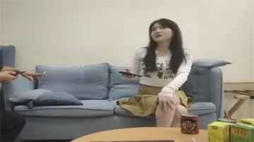 我开拖拉机撞上极品甜美外围，狂野干到她浪叫失禁