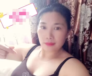 滿身肥肉紋身熟女一看年輕時就是不簡單-阿姨終結者