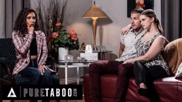PURETABOO Codey Steele 當著原配面爆操騷浪婚姻顧問Codi Vore！