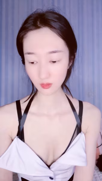 【禁漫直播】高挑御姐,熱舞,模特身材全裸扭動跳蛋塞穴,女僕裝黑絲長腿,自慰蝴蝶逼