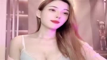 極品NORA：仙女臉蛋淫蕩身軀被猛干內射，潮吹不止！