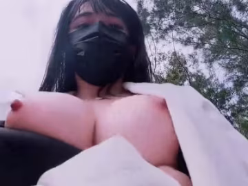 香蕉視頻.XJX692.野外做愛還不夠回到酒店繼續高潮